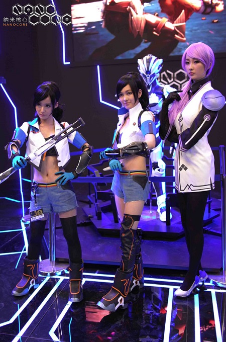 《纳米核心》女主角"冰糖心"cosplay