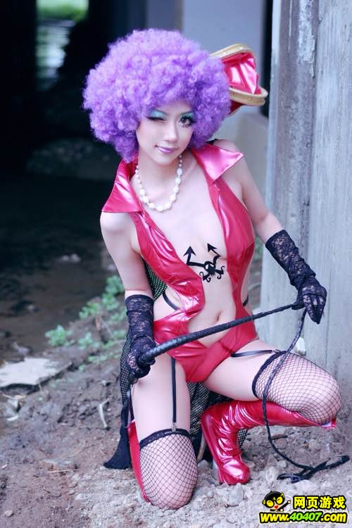 ��Ѫ��������ӽ��ĺ�����cosplay