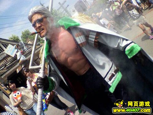 ��Ѫ��������ӽ��ĺ�����cosplay