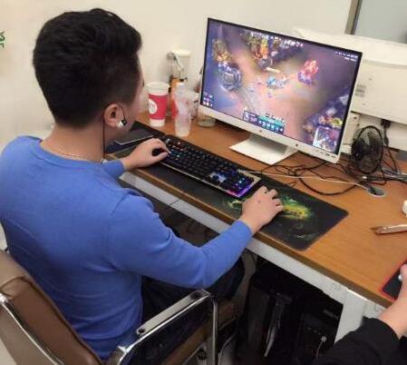 Ӣ��֮��99%moba�����ǹ���羺�����߱���Ĺ���